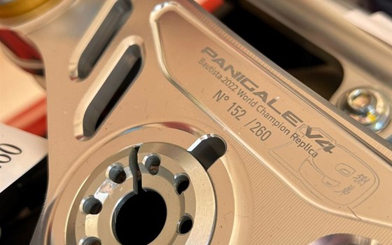 Gebrauchtmotorrad Ducati Panigale V4 S - Bild 10