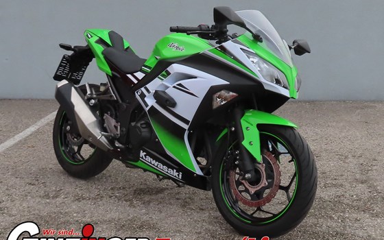Gebrauchtmotorrad Kawasaki Ninja 300 - Bild 1