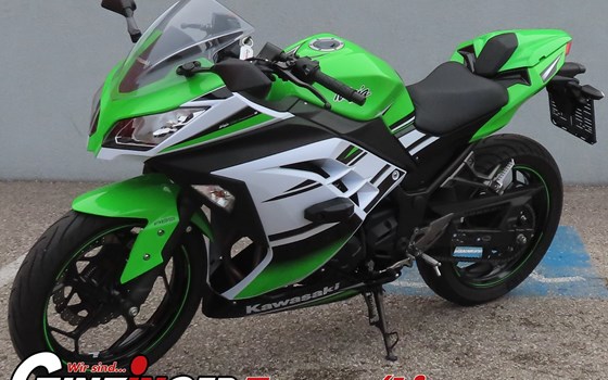 Gebrauchtmotorrad Kawasaki Ninja 300 - Bild 2