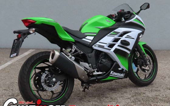 Gebrauchtmotorrad Kawasaki Ninja 300 - Bild 4