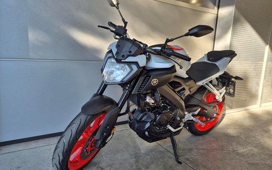 Gebrauchtmotorrad Yamaha MT-125 - Bild 2