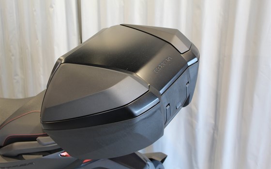 Gebrauchtmotorrad Honda Forza 125 - Bild 10