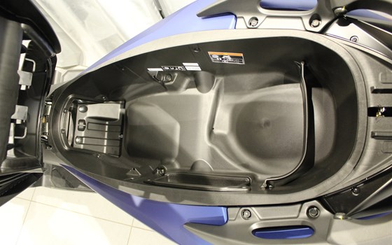 Gebrauchtmotorrad Honda Forza 125 - Bild 11