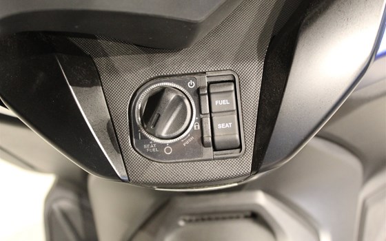 Gebrauchtmotorrad Honda Forza 125 - Bild 13