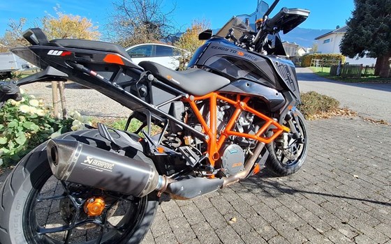 Gebrauchtmotorrad KTM 1290 Super Duke GT - Bild 3
