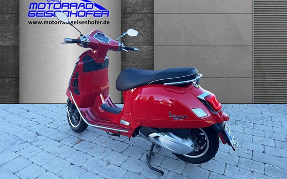 Gebrauchtmotorrad Vespa GTS 310 Super - Bild 3