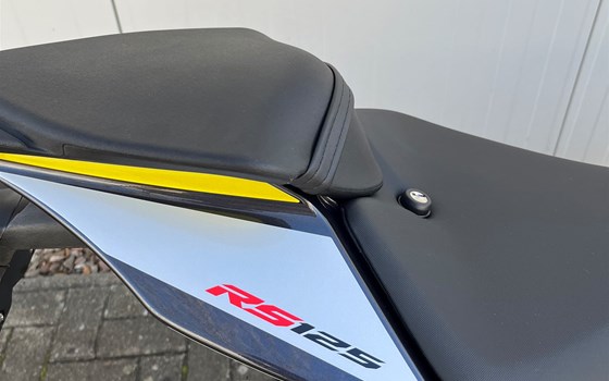 Neufahrzeug Aprilia RS 125 ABS - Bild 6
