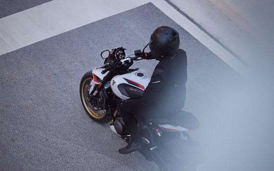 Neufahrzeug Triumph Trident 800 - Bild 9