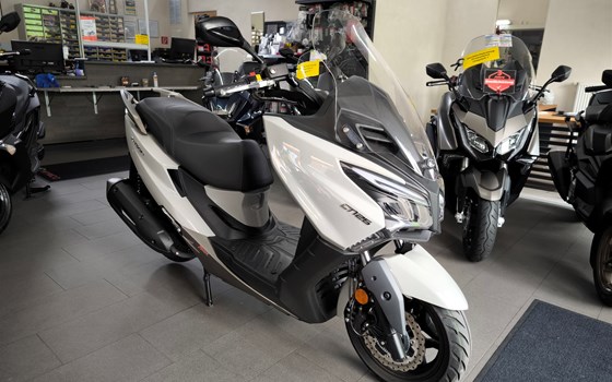 Gebrauchtmotorrad Kymco X-Town CT 125i CBS - Bild 3