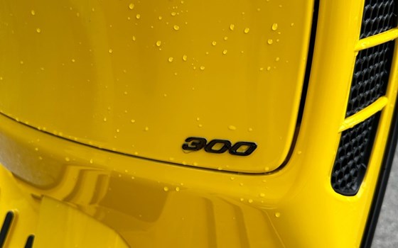 Gebrauchtmotorrad Vespa GTS 300 hpe - Bild 5