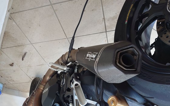 Gebrauchtmotorrad Ducati Monster 1200 R - Bild 4