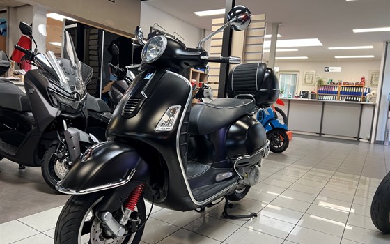 Gebrauchtmotorrad Vespa GTS 300 i.e. Super Sport - Bild 1