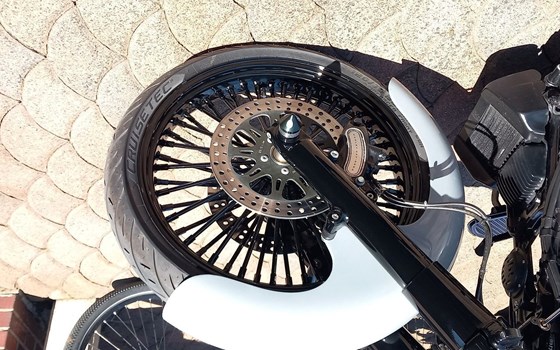 Gebrauchtmotorrad Harley-Davidson Freewheeler - Bild 3