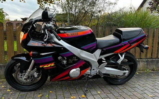 Gebrauchtmotorrad Yamaha FZR 600  Genesis - Bild 5