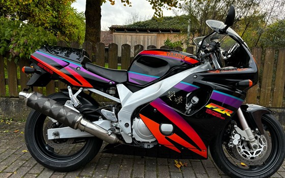 Gebrauchtmotorrad Yamaha FZR 600  Genesis - Bild 8