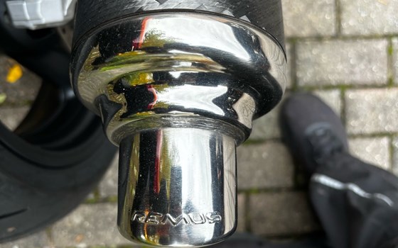 Gebrauchtmotorrad Yamaha FZR 600  Genesis - Bild 3