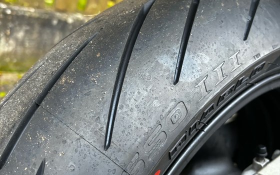 Gebrauchtmotorrad Yamaha FZR 600  Genesis - Bild 9