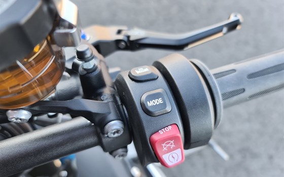 Gebrauchtmotorrad BMW M 1000 R - Bild 13