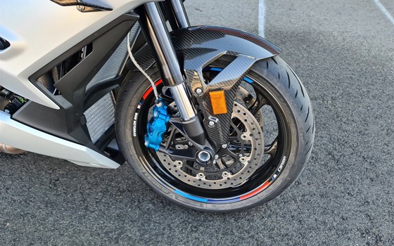 Gebrauchtmotorrad BMW M 1000 R - Bild 6