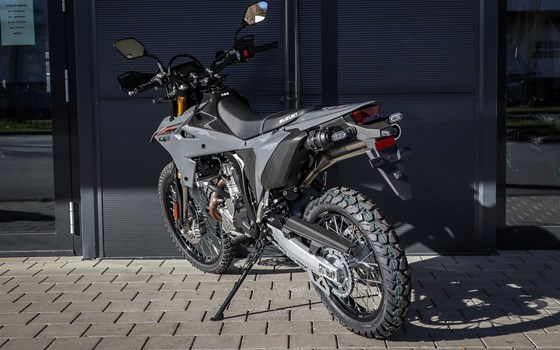 Neufahrzeug Suzuki DR-Z4S - Bild 5