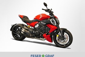 Ducati Diavel V4