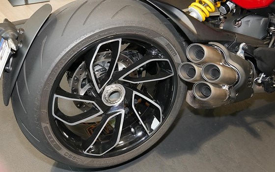 Gebrauchtmotorrad Ducati Diavel V4 - Bild 3