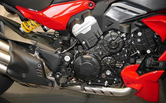 Gebrauchtmotorrad Ducati Diavel V4 - Bild 4