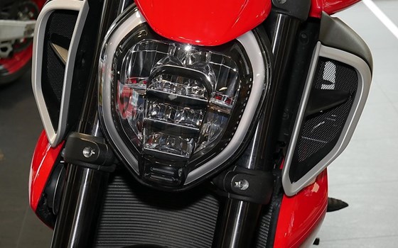 Gebrauchtmotorrad Ducati Diavel V4 - Bild 8