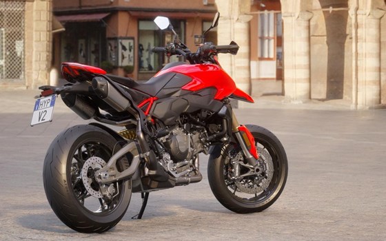 Neufahrzeug Ducati Hypermotard V2 - Bild 3
