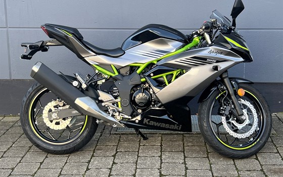 Neufahrzeug Kawasaki Ninja 125 - Bild 1