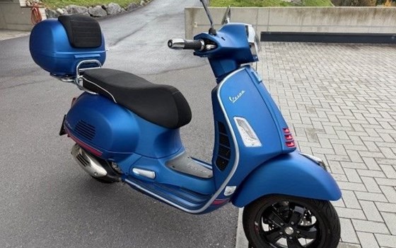 Gebrauchtmotorrad Vespa GTS 300 - Bild 4