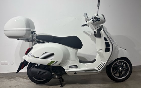 Neufahrzeug Vespa GTS 125 Super Tech - Bild 1