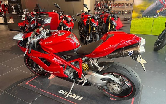 Gebrauchtmotorrad Ducati 848 - Bild 9