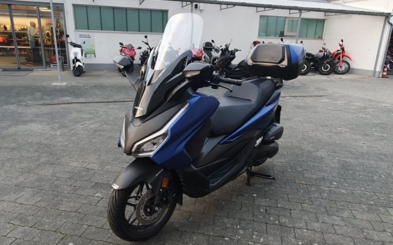 Gebrauchtmotorrad Honda Forza 125 - Bild 19