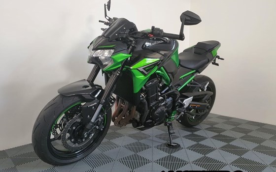 Gebrauchtmotorrad Kawasaki Z900 - Bild 1
