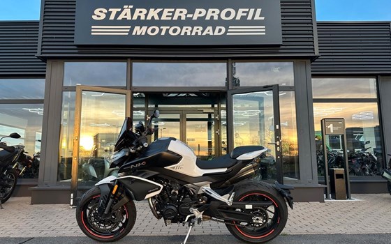 Gebrauchtmotorrad CFMOTO 800NK Advanced - Bild 1