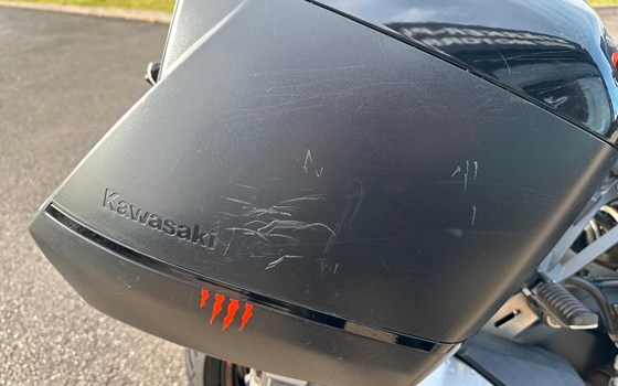 Gebrauchtmotorrad Kawasaki Ninja 1000SX - Bild 5