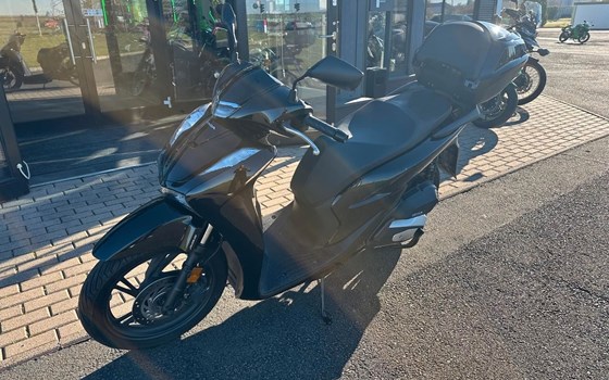 Gebrauchtmotorrad Honda SH125 - Bild 2