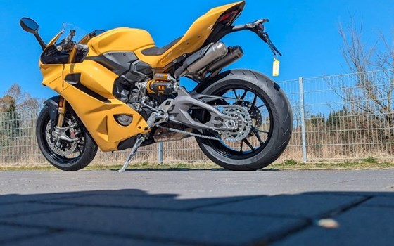 Gebrauchtmotorrad Ducati Panigale V2 S - Bild 4