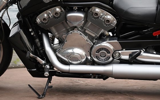 Gebrauchtmotorrad Harley-Davidson V-Rod Muscle VRSCF - Bild 11
