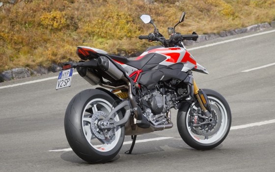 Neufahrzeug Ducati Hypermotard V2 SP - Bild 3