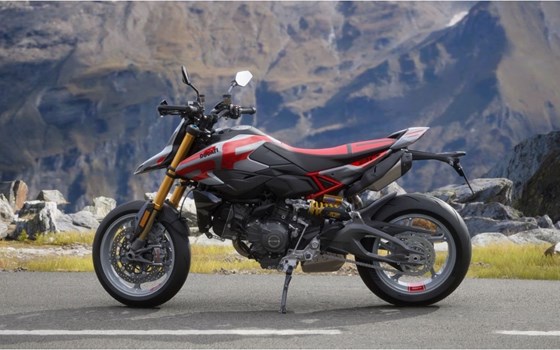 Neufahrzeug Ducati Hypermotard V2 SP - Bild 4