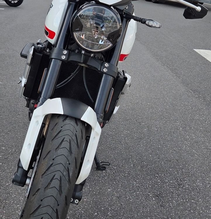 Angebot Triumph Trident 660