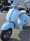Vespa 946 Snake
