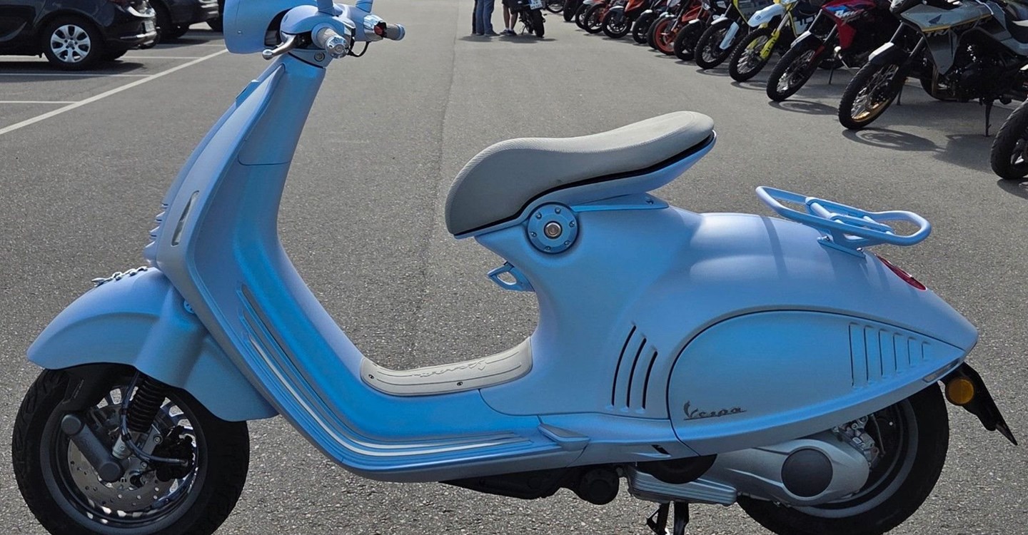 Angebot Vespa 946 Snake