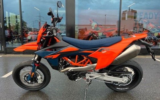 Neufahrzeug KTM 690 SMC R - Bild 1