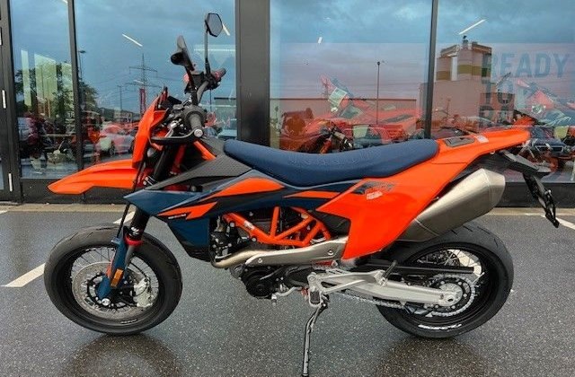 KTM 690 SMC R