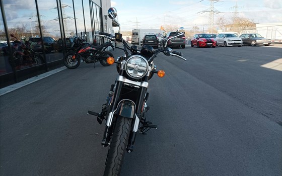 Neufahrzeug Royal Enfield Super Meteor 650 - Bild 2