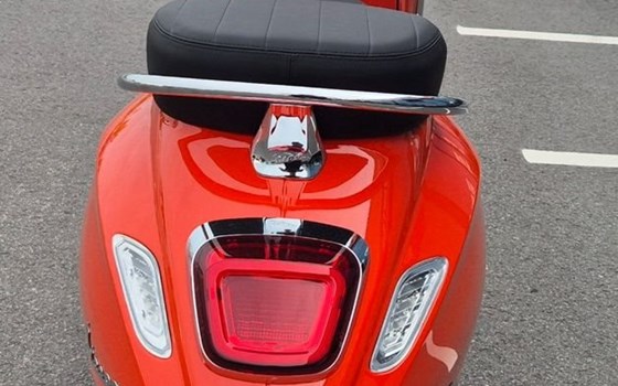 Neufahrzeug Vespa Primavera 50 - Bild 8