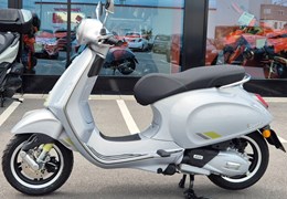 Neumotorrad Vespa Primavera 125 75th